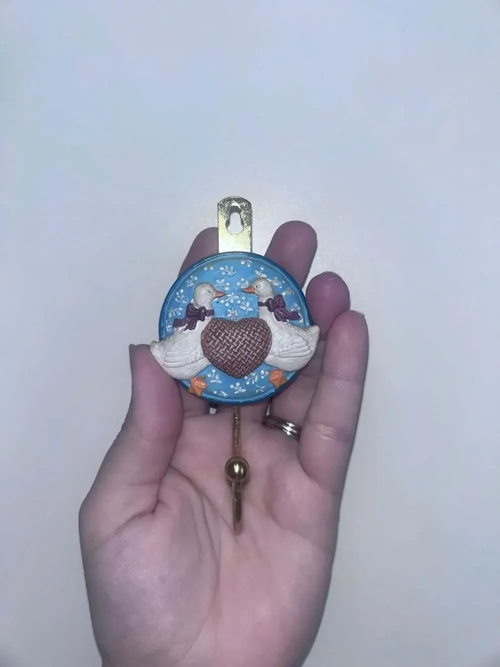 Vintage Country Kitchen Decorative Wall Hook with Two Ducks and Heart